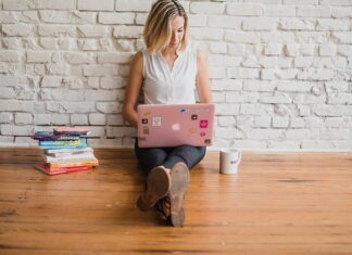 Jak zrobić podłogę w saunie? Jak zrobić podłogę w saunie?