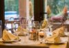 Co zrobić z serwetką w restauracji?