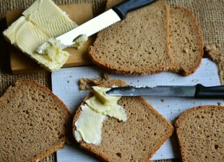 Czym smarować piastę przed założeniem tarczy? Czym smarować piastę przed założeniem tarczy?