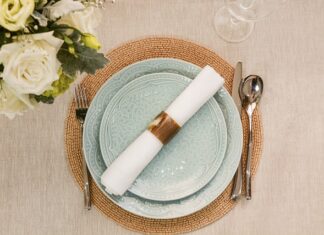 Jak złożyć serwetkę w serce? Jak złożyć serwetkę w serce?